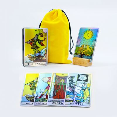 kaufen PMS Farben Tarot Spielkarten Decks mit Stoffbeutel Artikel Tarotkarte anpassen online manufacture