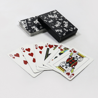 Großhandel mit Spielkarten automatischer schwarzer Poker benutzerdefiniertes Logo eigenes Design Vollfarbdruck Herstellung