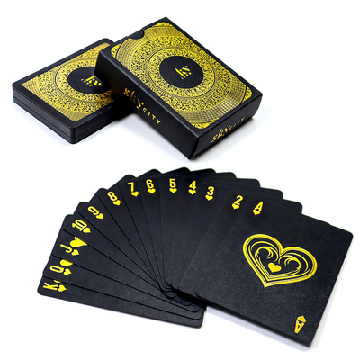 63*88mm Normalgröße Mautdruck Wasserdichte Pokerkarten Schwarz Gold Silber Folienplattiert Plastik PVC Spielkarte mit Box