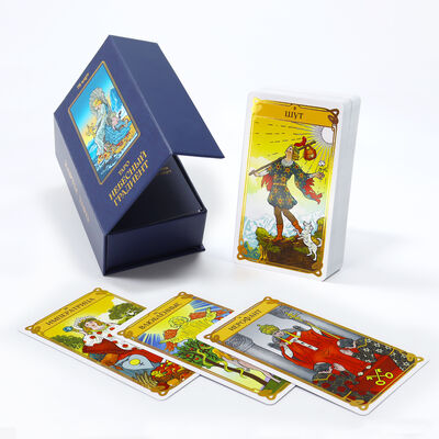 Hochwertige Tarot- und Orakelkarten mit Anleitung in magnetischer Box