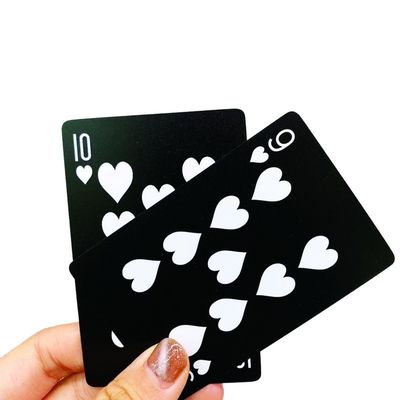 0.32mm schwarzes wasserdichtes Schürhaken-Spielkarte-kundenspezifisches Plastiklogo